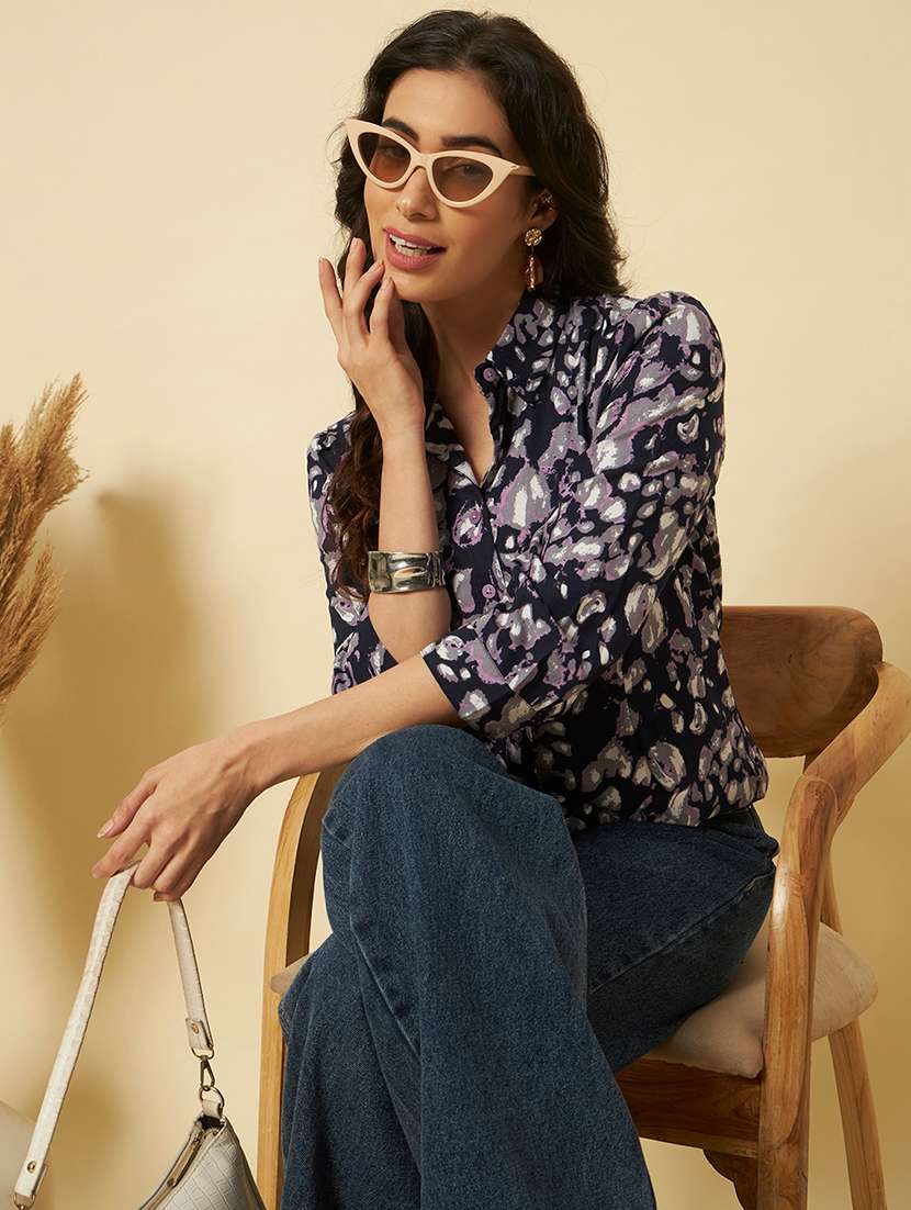 women printed collared three quarter sleeve shirt