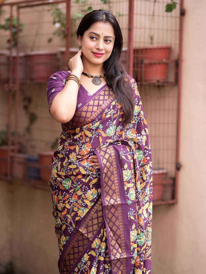 women printed casual wear saree with blouse - 22358006 -  Standard Image - 1