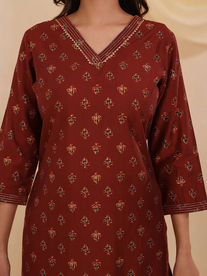 women printed three quarter sleeve straight kurta - 22358081 -  Standard Image - 4