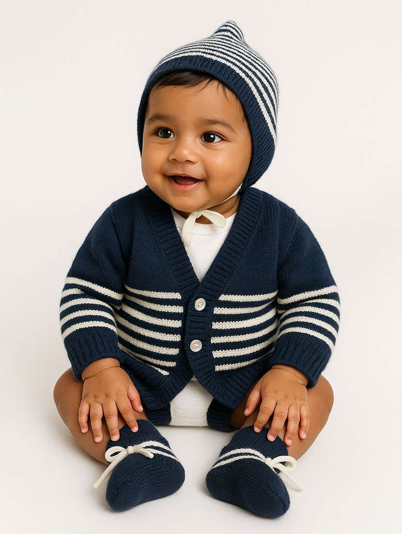 kids self designed sweater with woolen scoks & cap - 22358587 -  Standard Image - 1