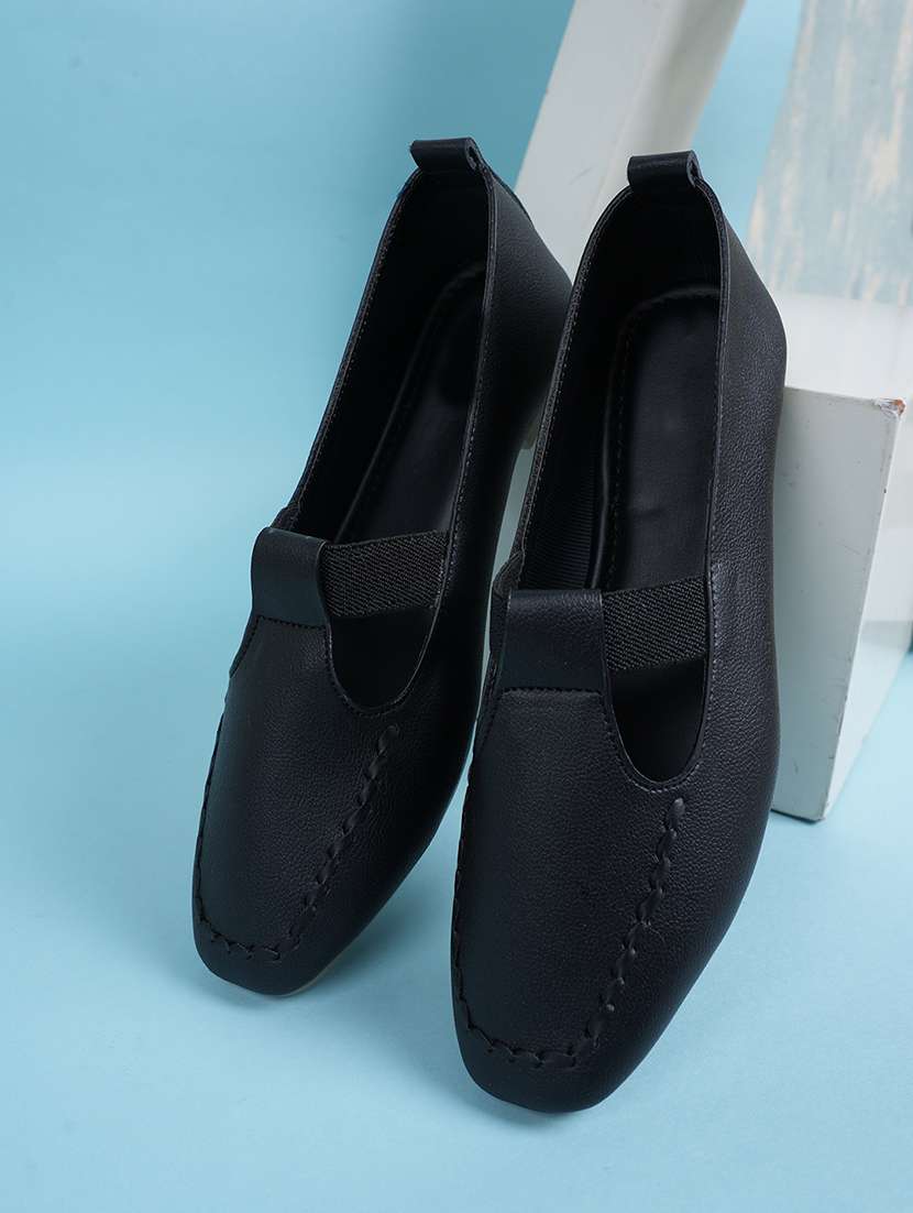 women solid slip on ballerina