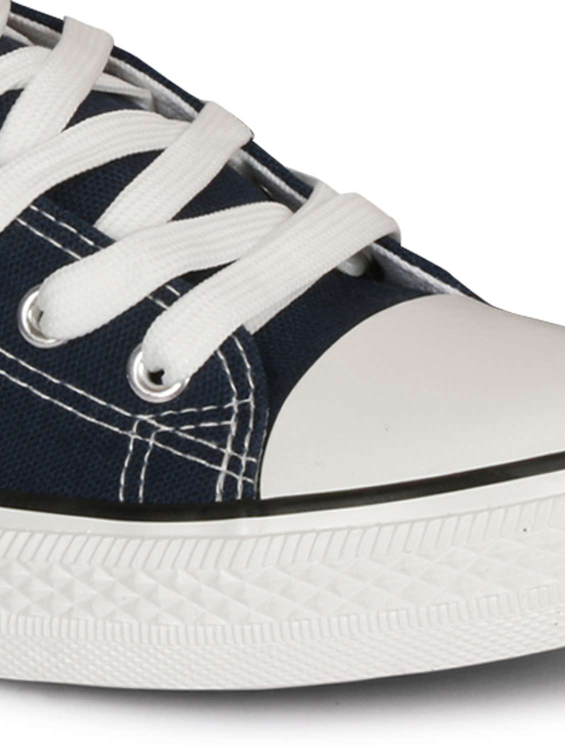 men solid lace up sneaker - 22358830 -  Standard Image - 4