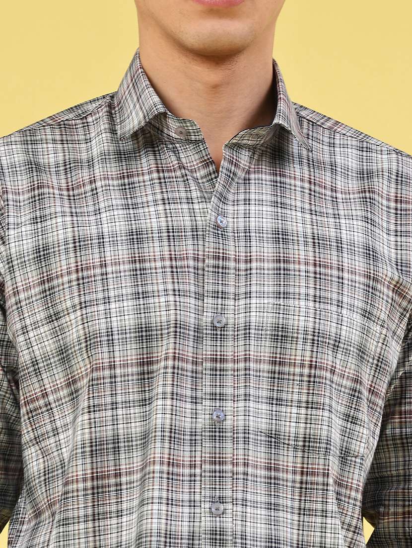 Men Checkered Long Sleeve Slim Fit Formal Shirt - 22359267 -  Standard Image - 1