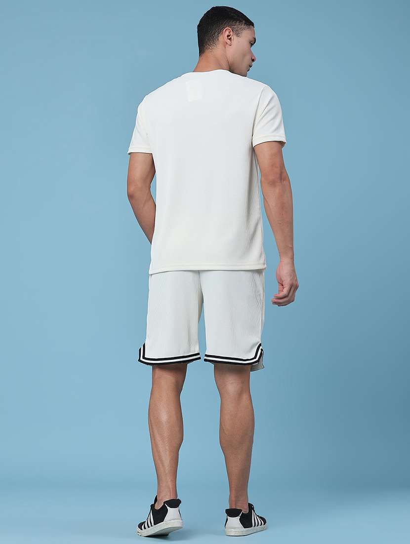 Men Solid Round Neck T-shirt And Shorts Co-ord Set - 22359328 -  Standard Image - 4