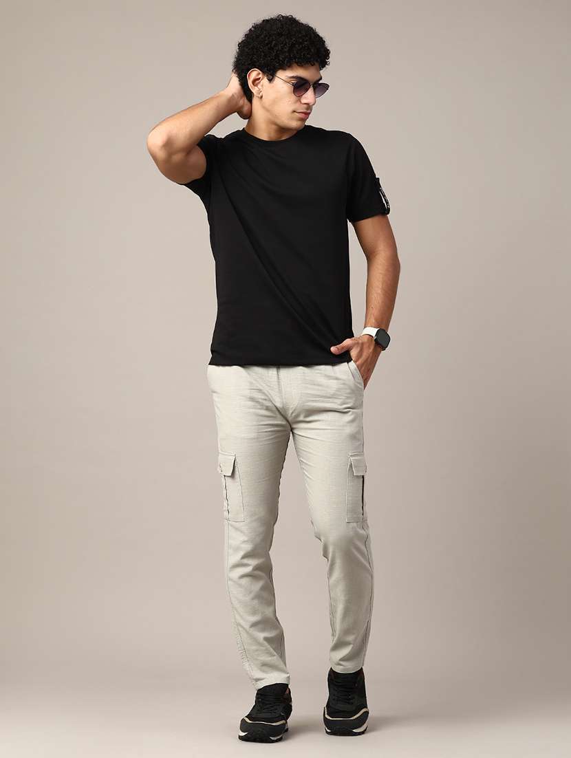 men solid mid rise regular fit cargo  - 22360129 -  Standard Image - 4