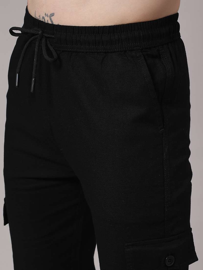 men solid mid rise regular fit cargo  - 22360130 -  Standard Image - 1