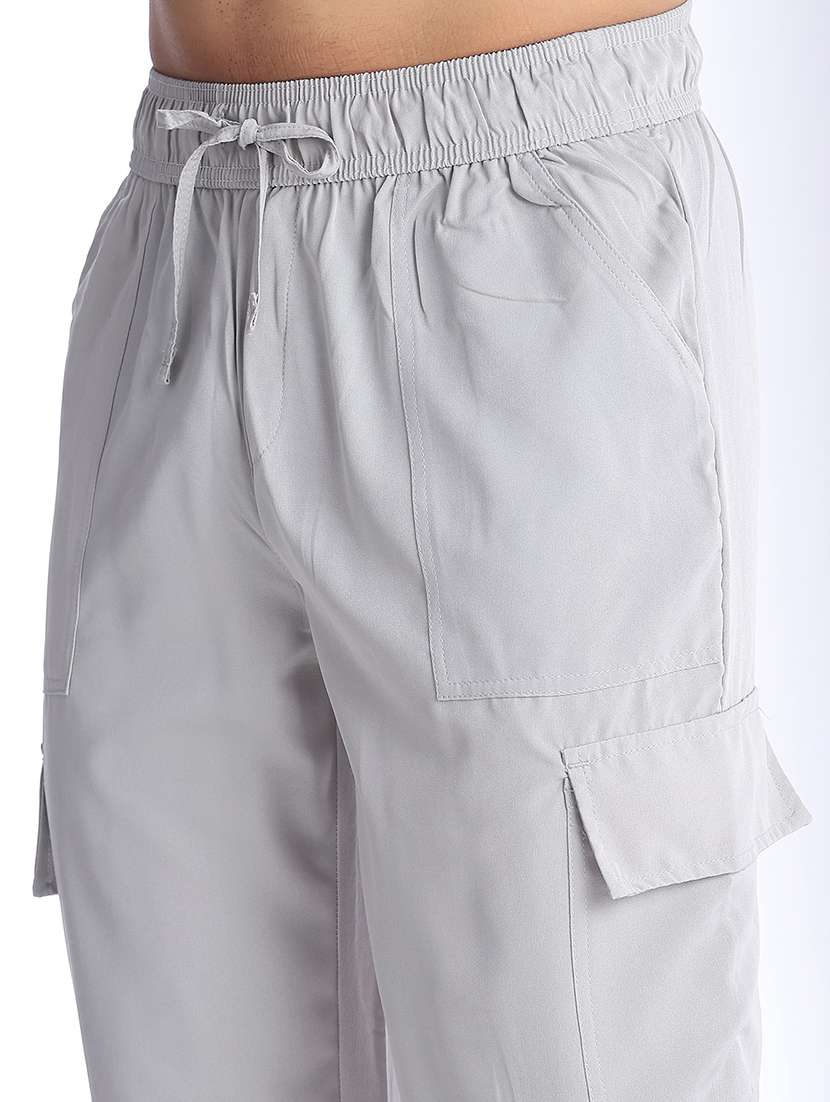 Men Solid Mid Rise Regular Fit Cargo Pant - 22360152 -  Standard Image - 1