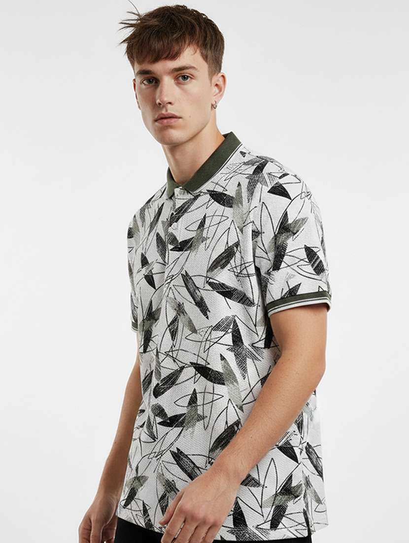 men printed short sleeve regular fit polo t-shirt - 22360223 -  Standard Image - 1