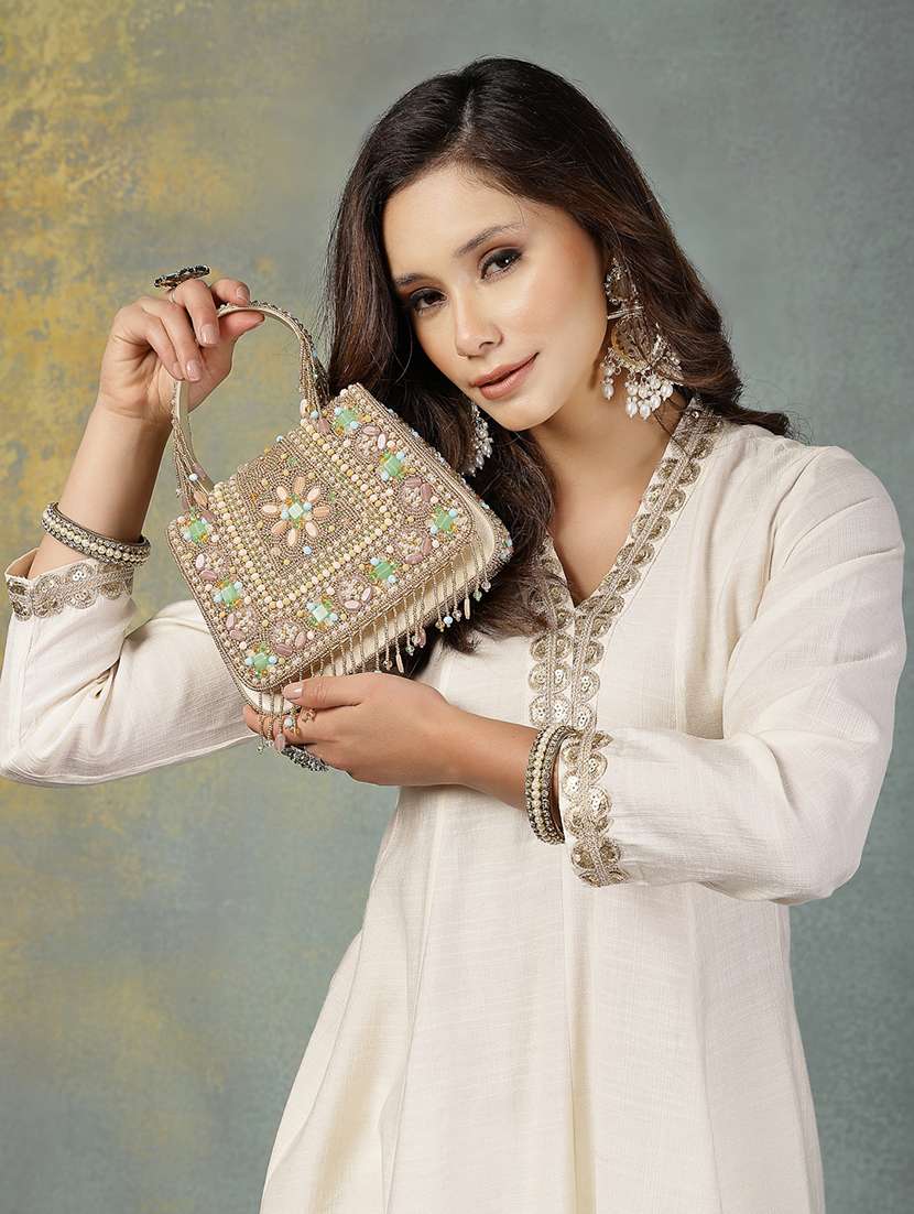 Women Embellished Clutch - 22360667 -  Standard Image - 6