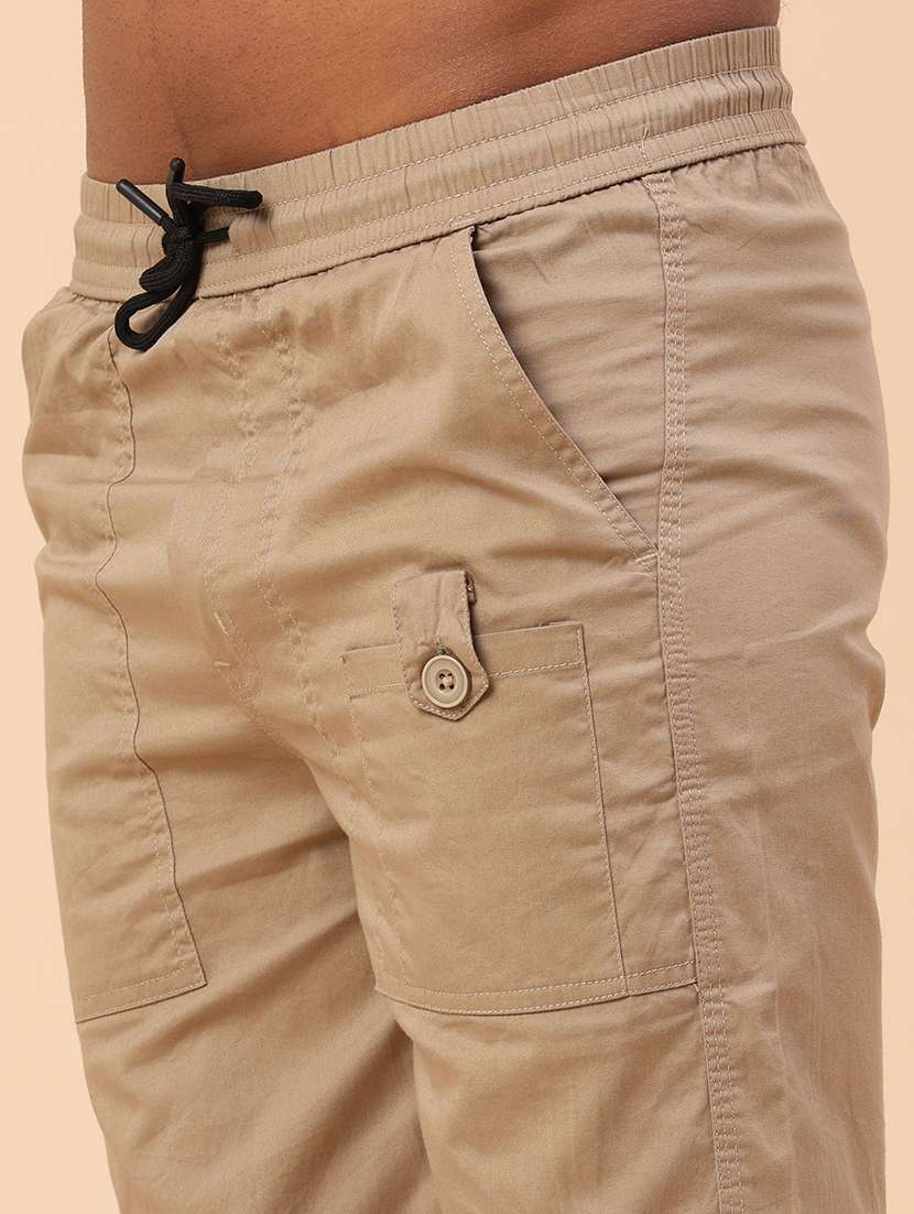 men solid mid rise regular fit shorts - 22361342 -  Standard Image - 1
