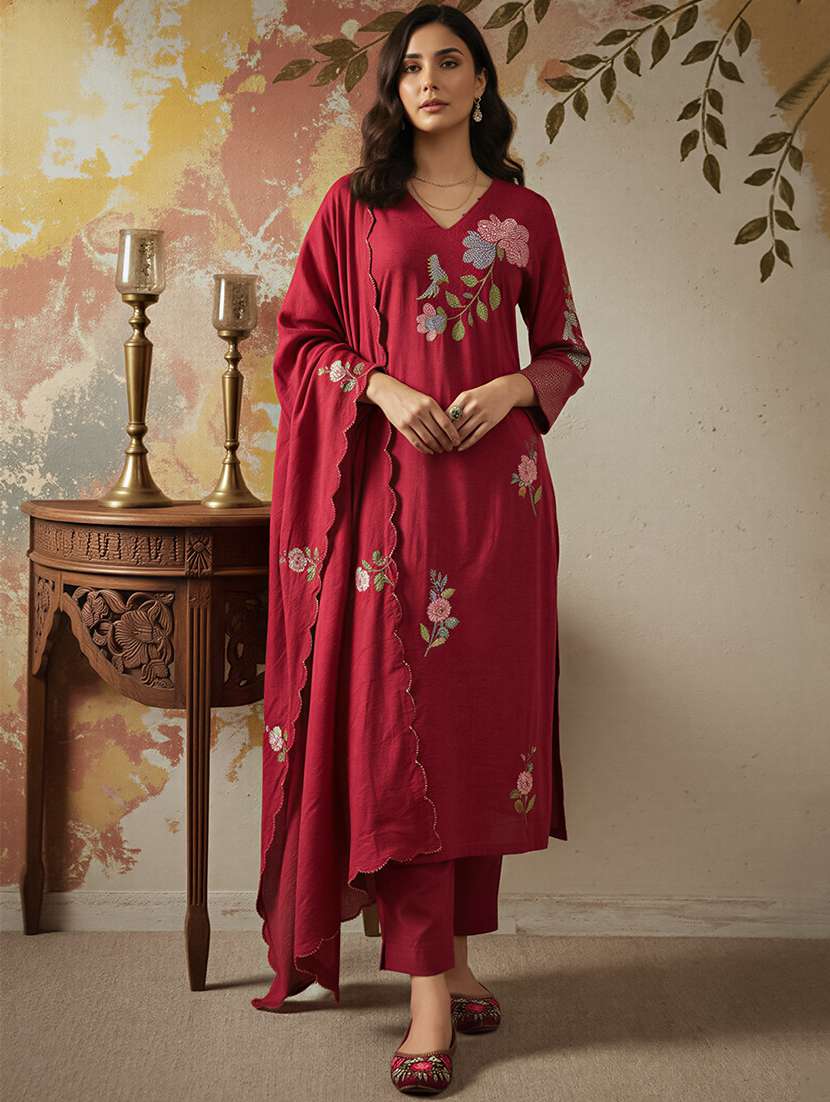 women solid with work three quarter sleeve kurta pant with dupatta set - 22361797 -  Standard Image - 4