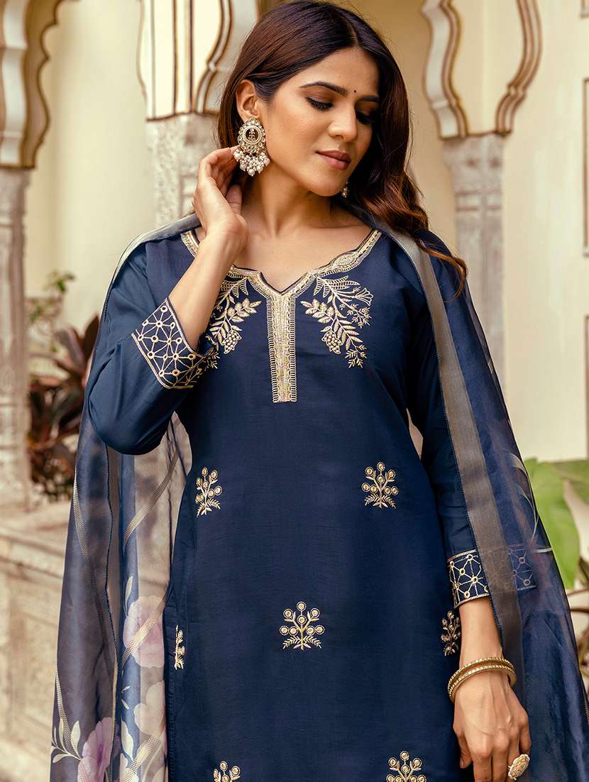 Women Solid With Work Three Quarter Sleeve Kurta Pant With Dupatta Set - 22361801 -  Standard Image - 4