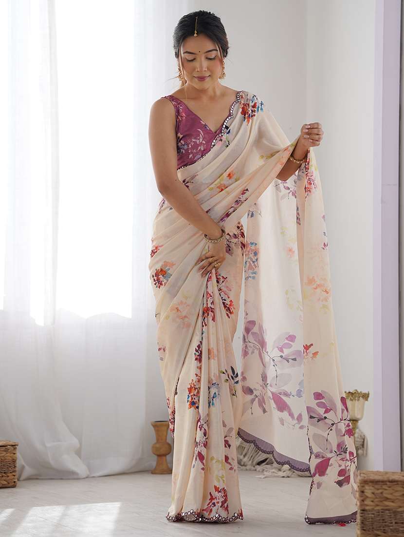 women printed casual wear saree with blouse