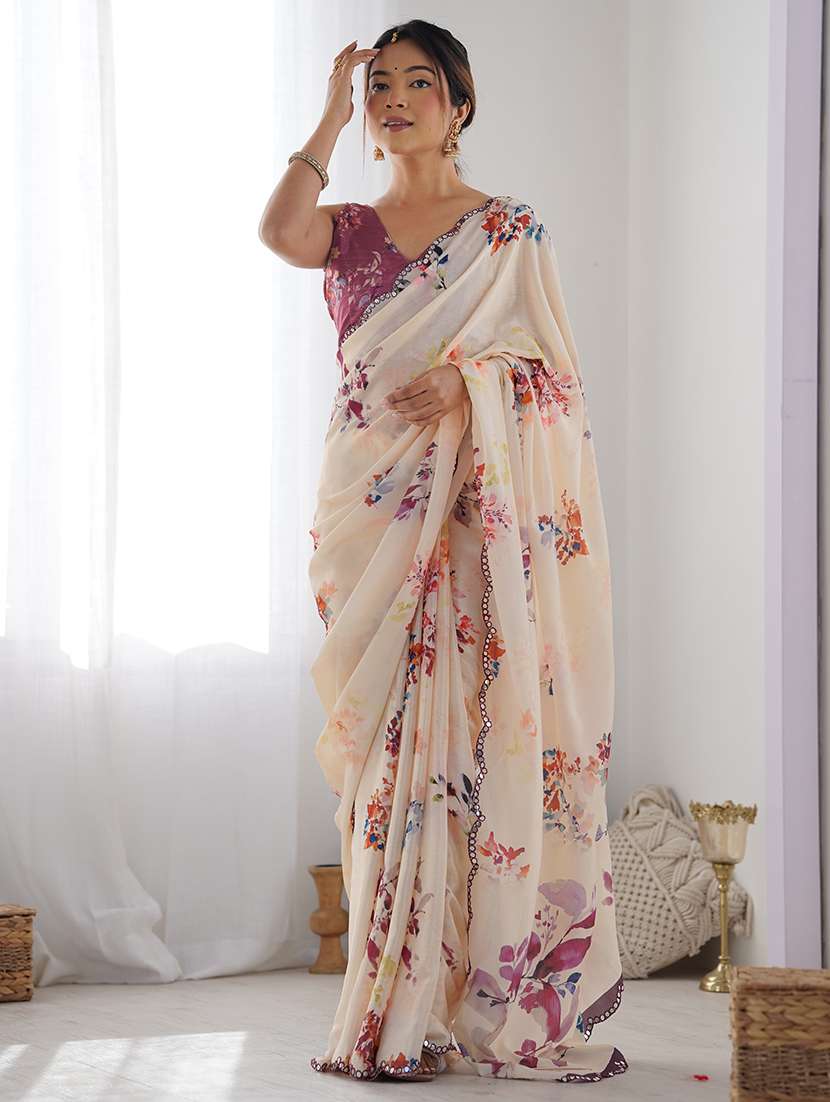 women printed casual wear saree with blouse - 22361827 -  Standard Image - 1
