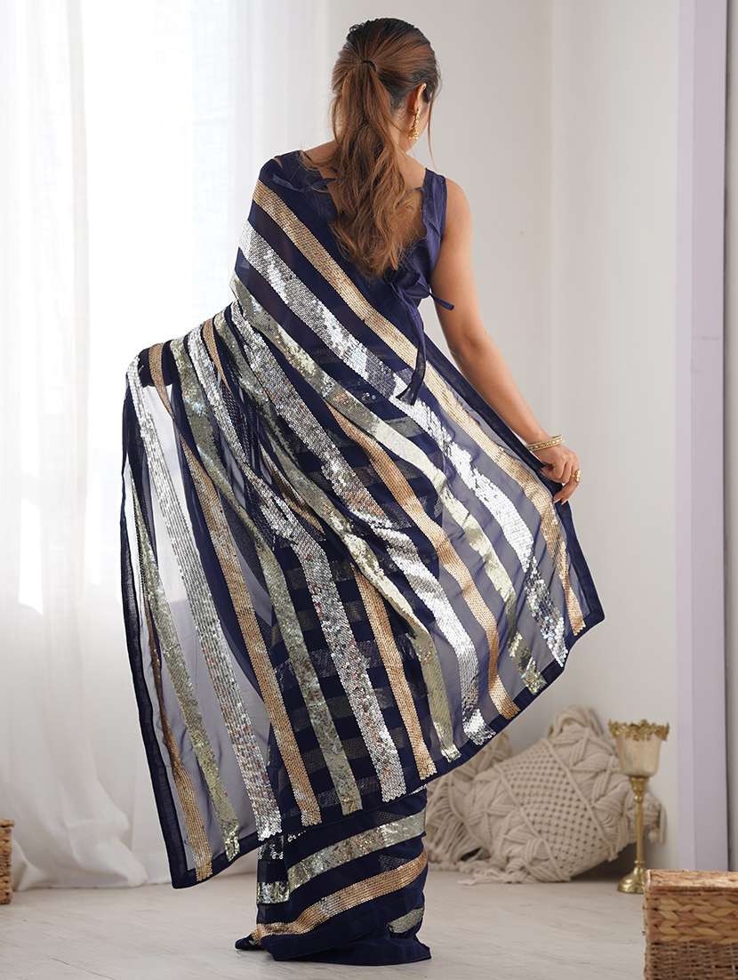 women solid with work embellished saree with blouse - 22361874 -  Standard Image - 4