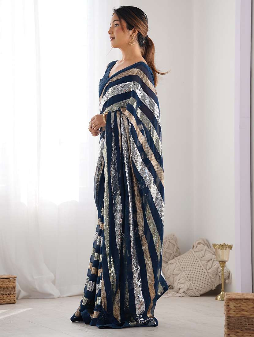 women solid with work embellished saree with blouse - 22361875 -  Standard Image - 4