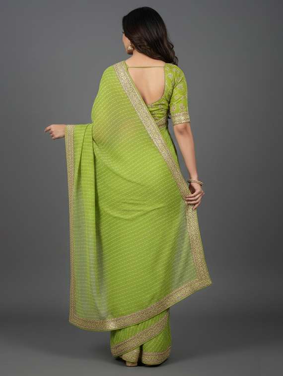 women printed bordered saree with blouse - 22361972 -  Standard Image - 4