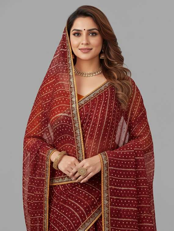 women printed bordered saree with blouse - 22361975 -  Standard Image - 1