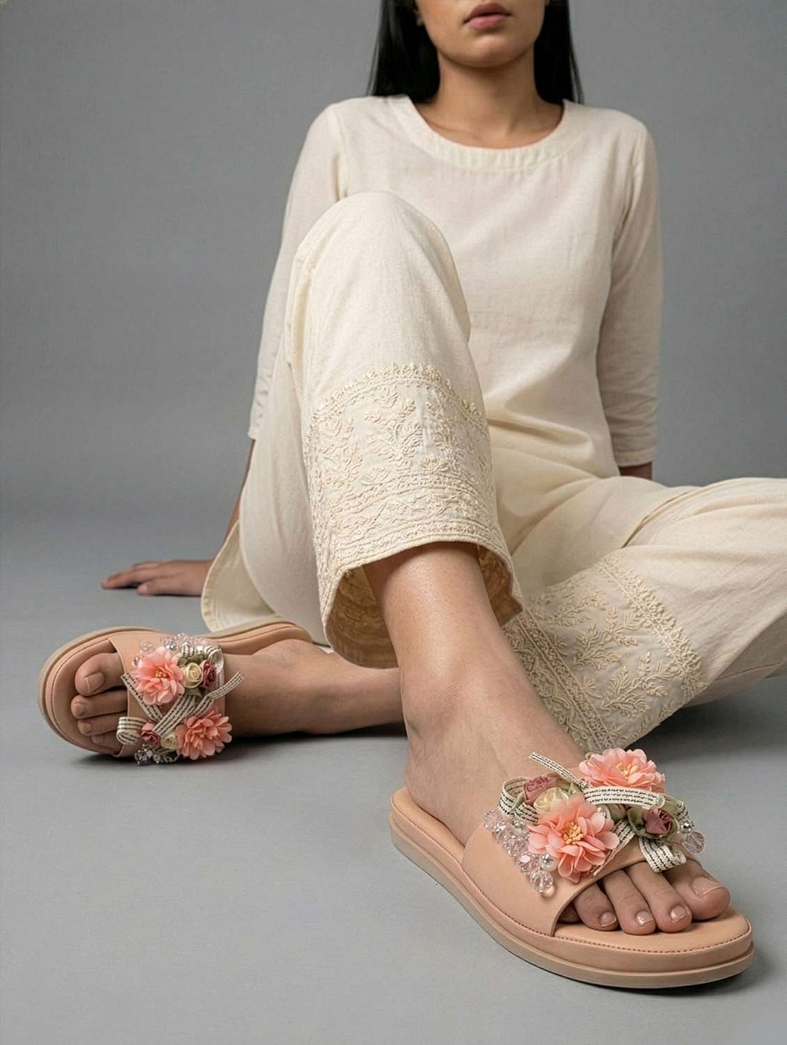 women peach slip on sandal - 22362138 -  Standard Image - 4