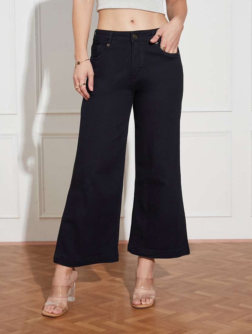 women solid mid rise bootcut jeans