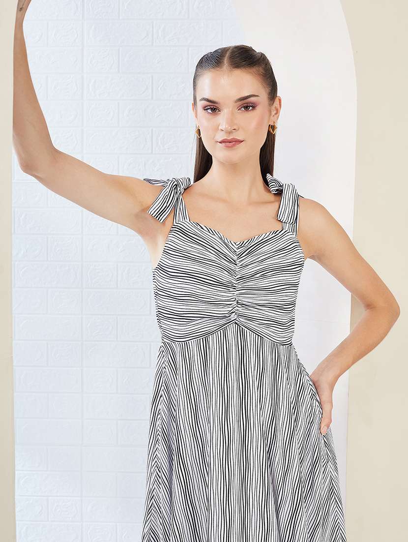 women striped shoulder strap tiered dress - 22362438 -  Standard Image - 4