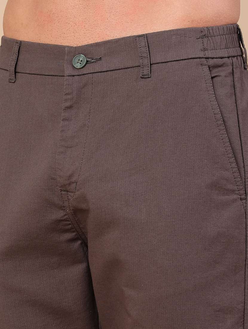 men solid mid rise chinos casual trouser - 22363139 -  Standard Image - 1