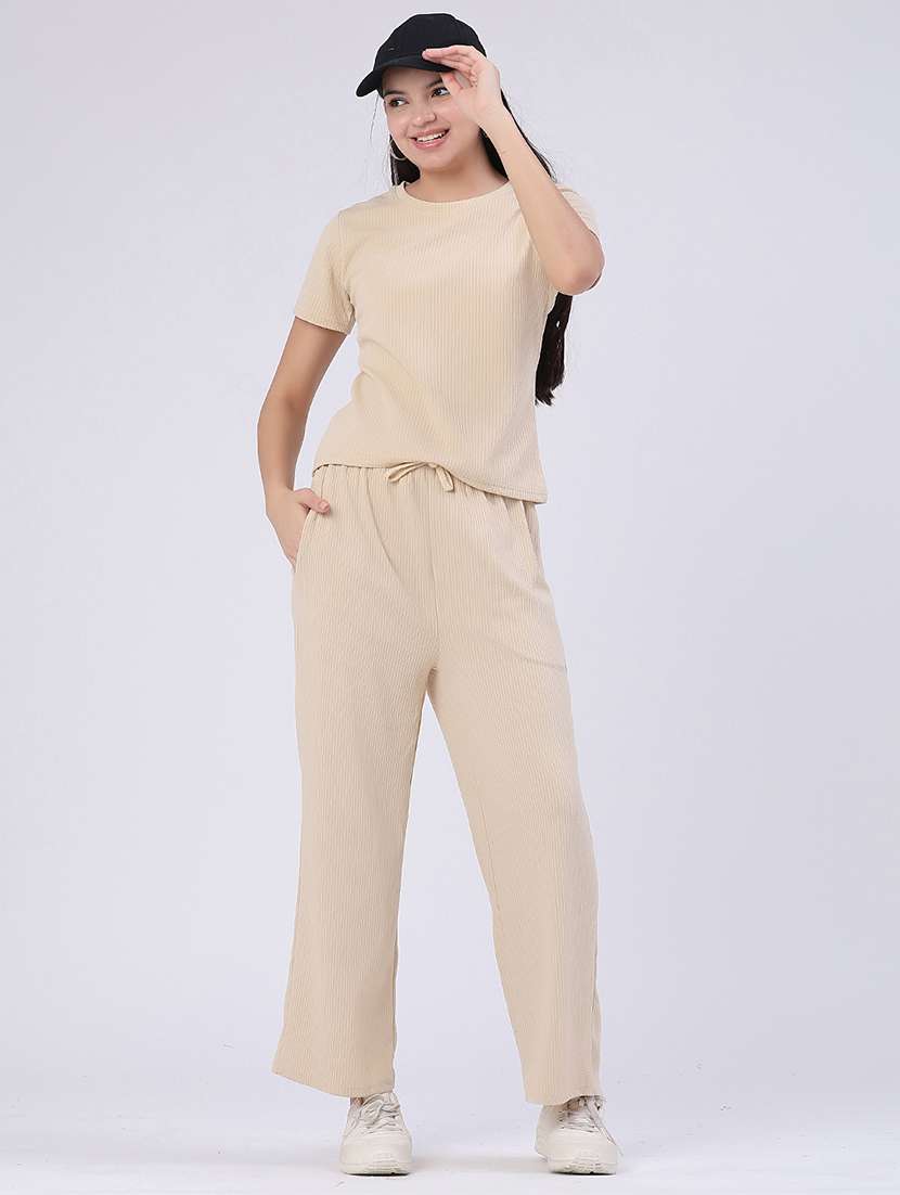 women solid round neck t-shirt and trouser co-ord set