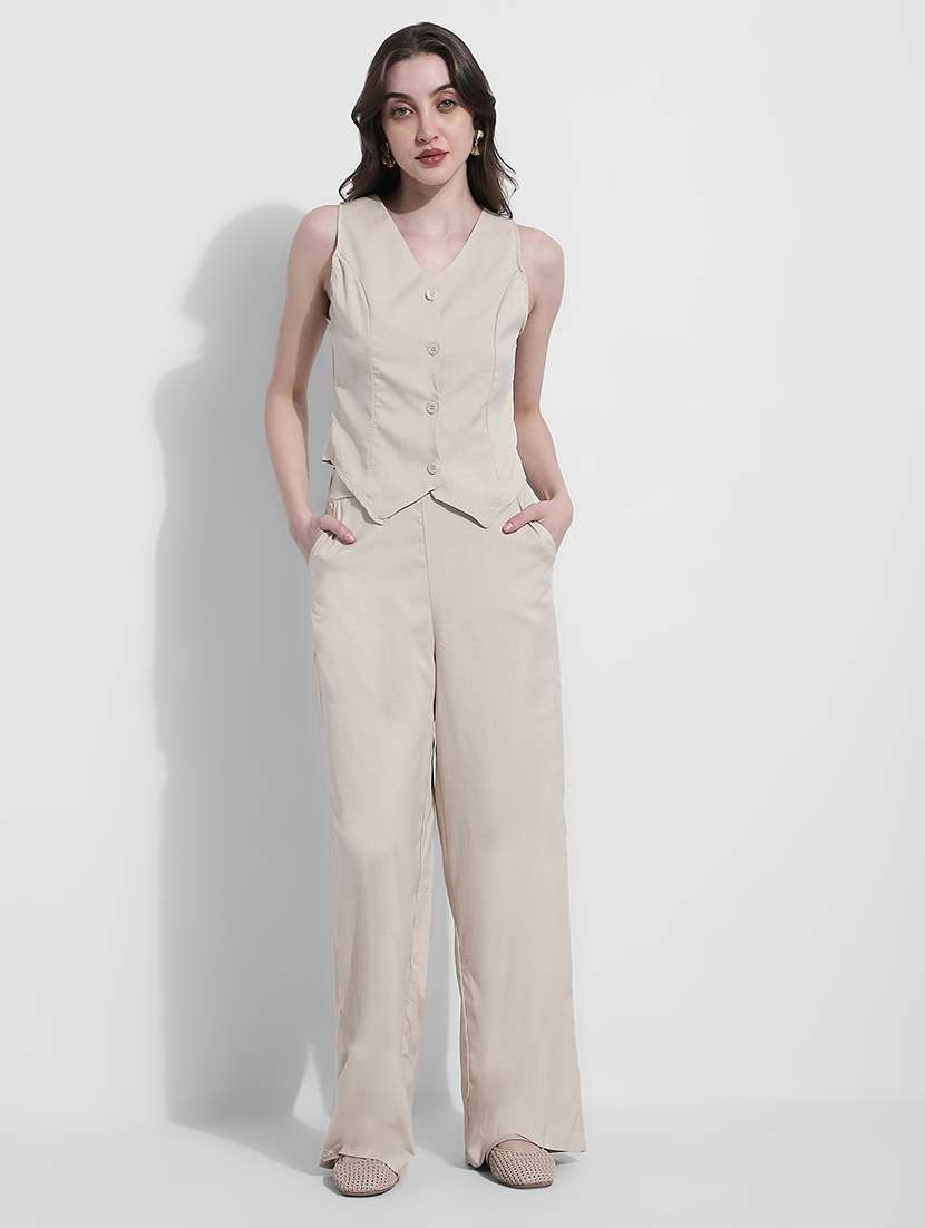 women solid vest top and trouser co-ord set