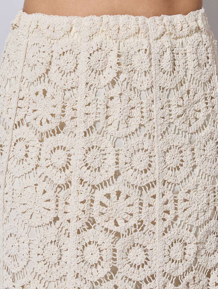women self designed high rise crochet skirt - 22363346 -  Standard Image - 4