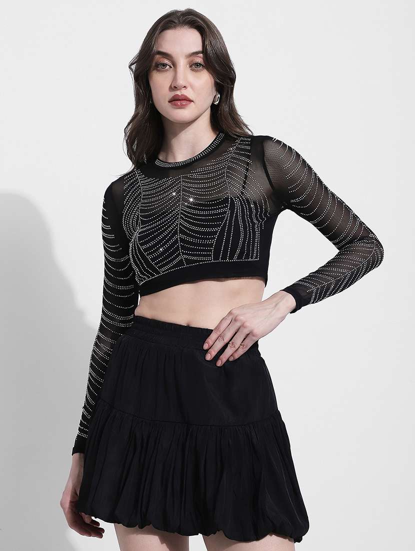 women embellsihed long sleeev crop top - 22363416 -  Standard Image - 1