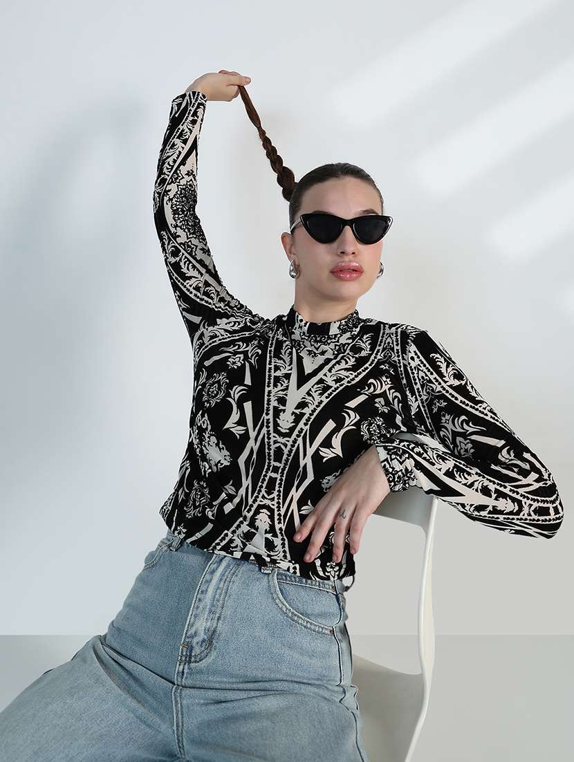 women printed long sleeve crop top