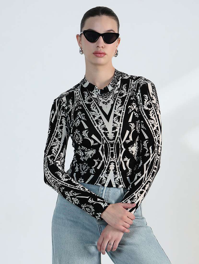 women printed long sleeve crop top - 22363489 -  Standard Image - 1