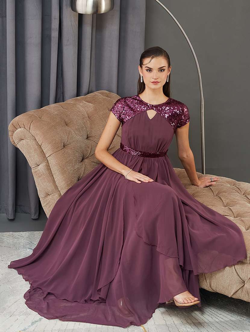 women sequined short sleeve asymmetric dress - 22363544 -  Standard Image - 4