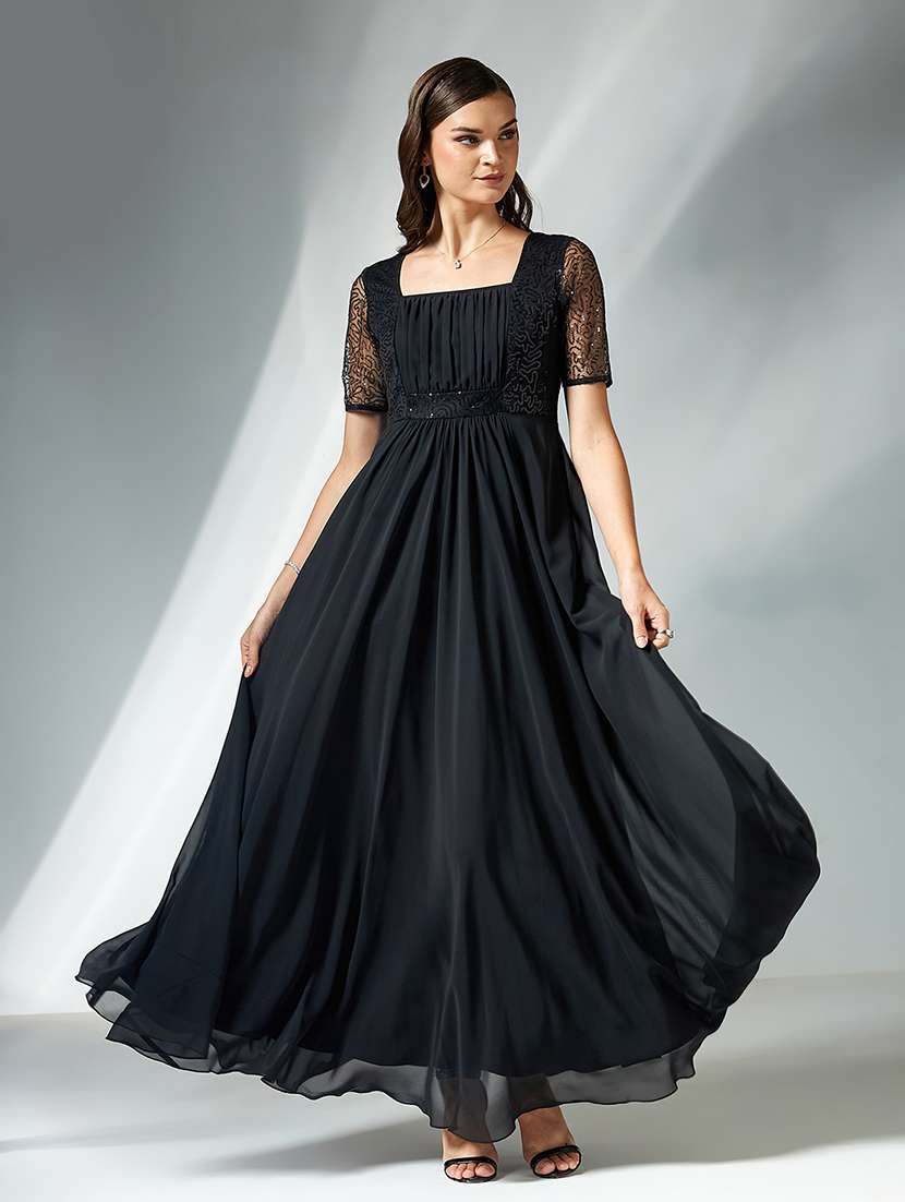 women self designed short sleeve fit & flare dress