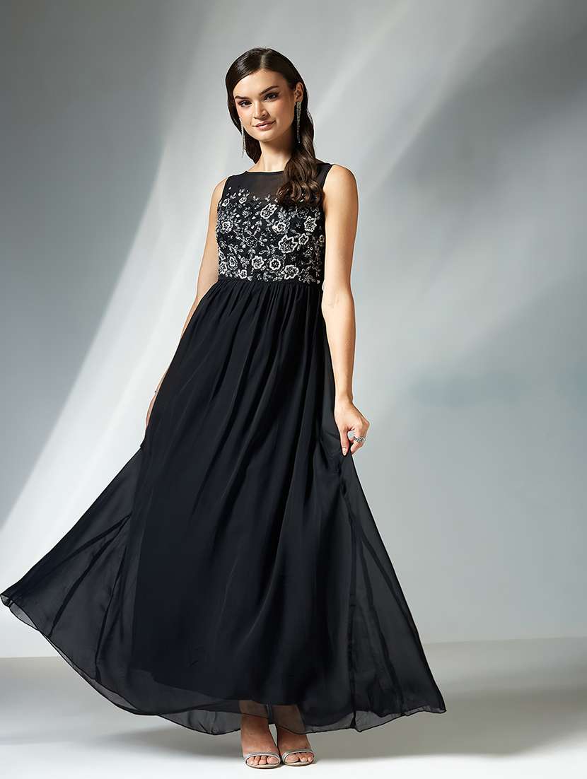 women self designed sleeveless fit & flare dress