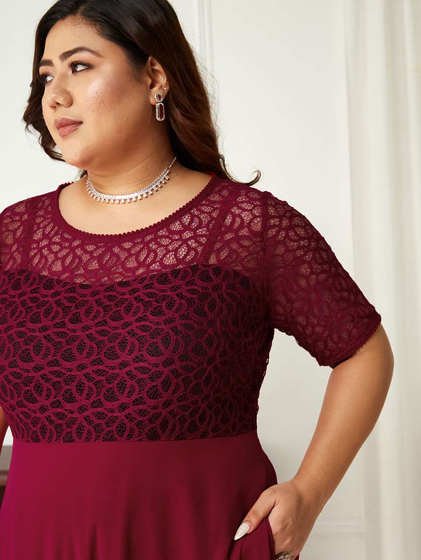 women plus size short sleeve fit & flare dress - 22363703 -  Standard Image - 4