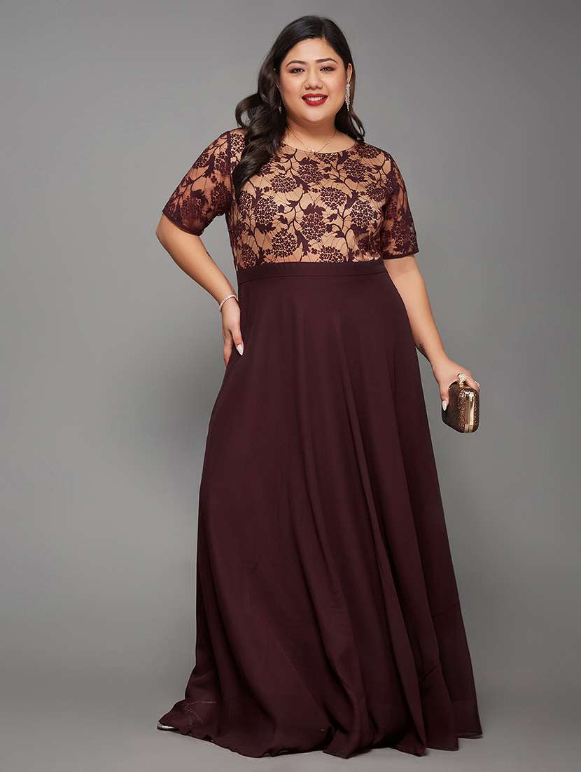 women plus size short sleeve fit & flare dress