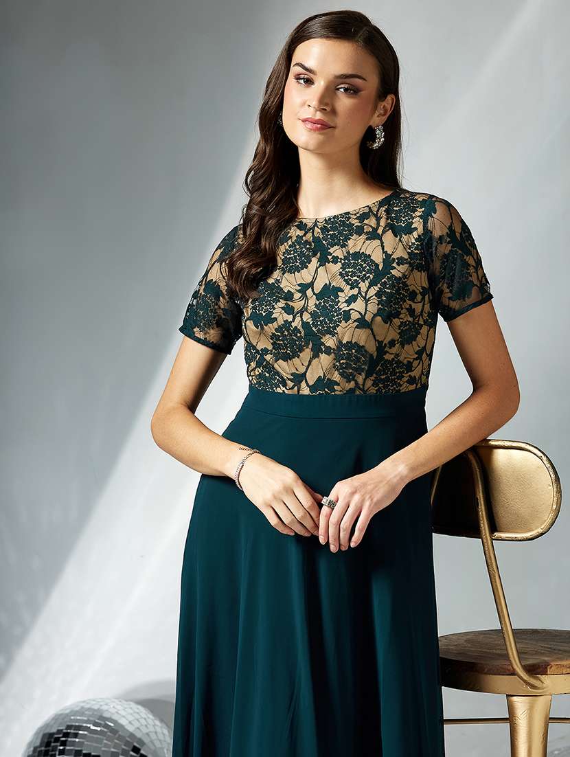 women floralprint short sleeve fit & flare dress - 22363747 -  Standard Image - 1