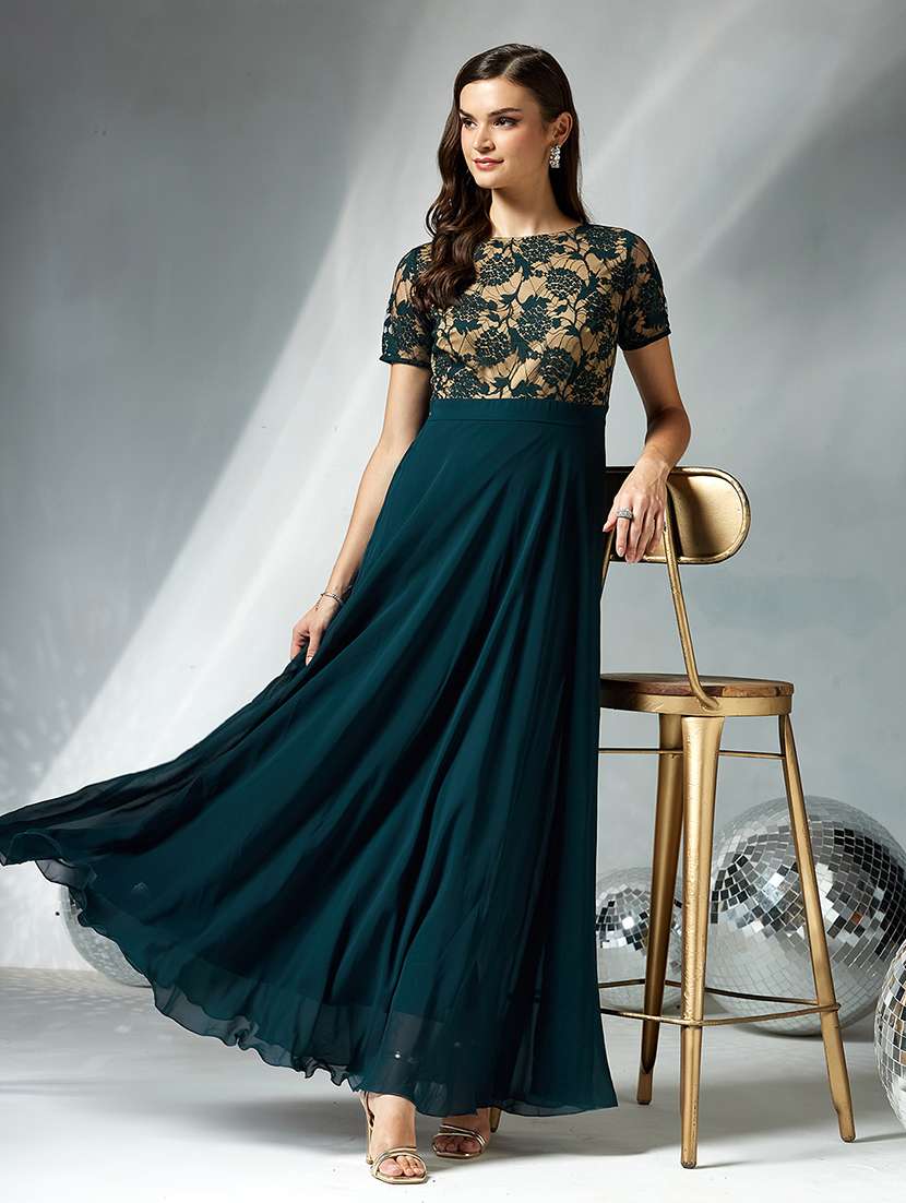 women floralprint short sleeve fit & flare dress - 22363747 -  Standard Image - 4
