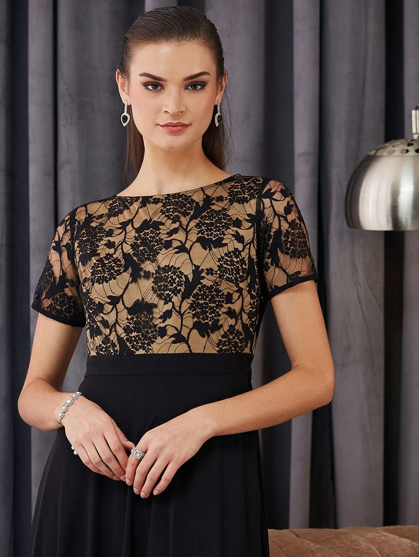 women floral print short sleeve  fit & flare dress - 22363855 -  Standard Image - 1