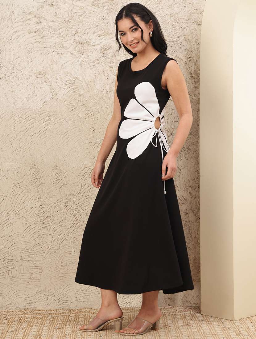 women self design sleeveless a-line dress - 22364442 -  Standard Image - 1