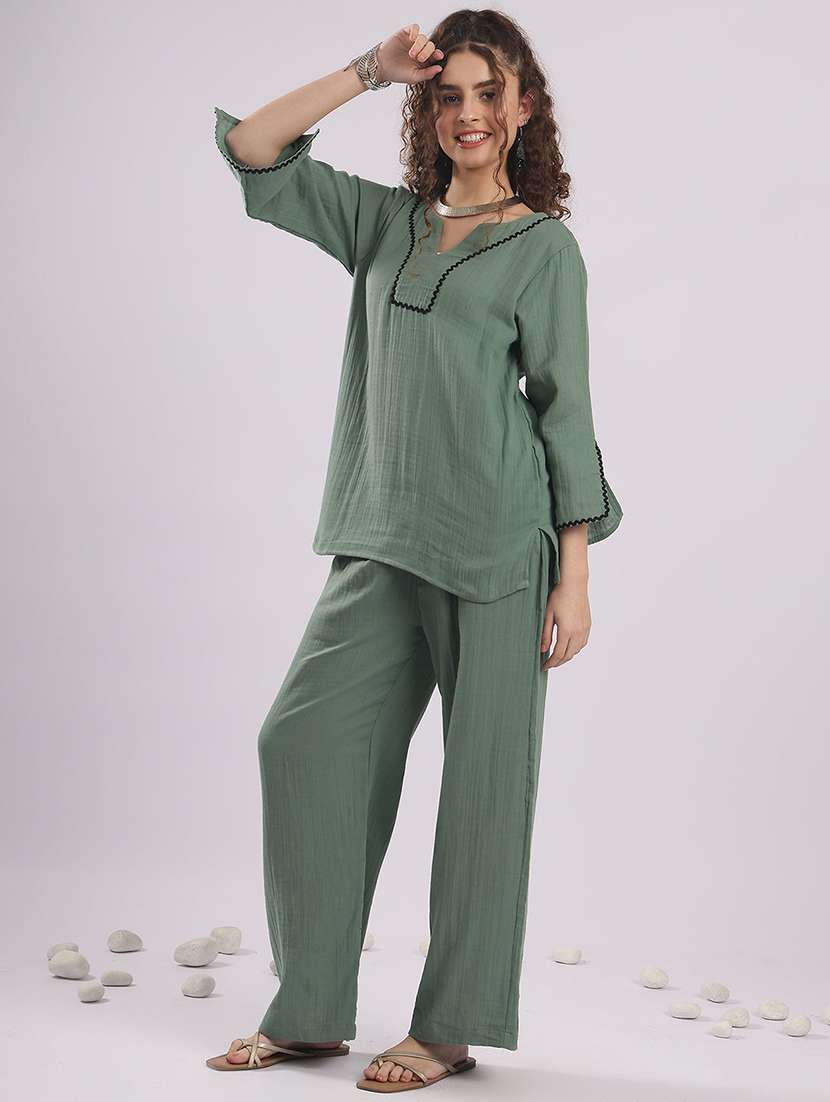 women solid top and trouser co-ord set - 22364471 -  Standard Image - 4