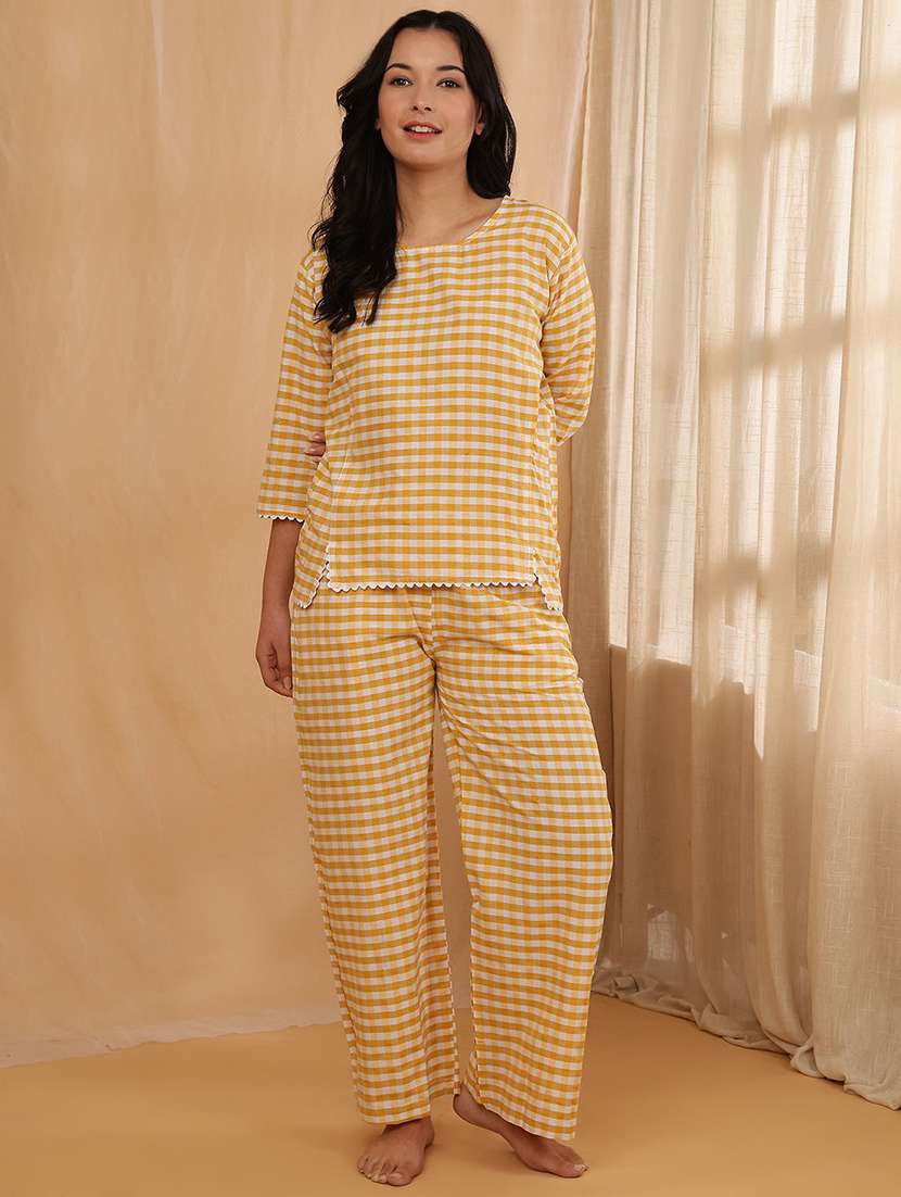 women checkered nightwear pyjama set  - 22364497 -  Standard Image - 1