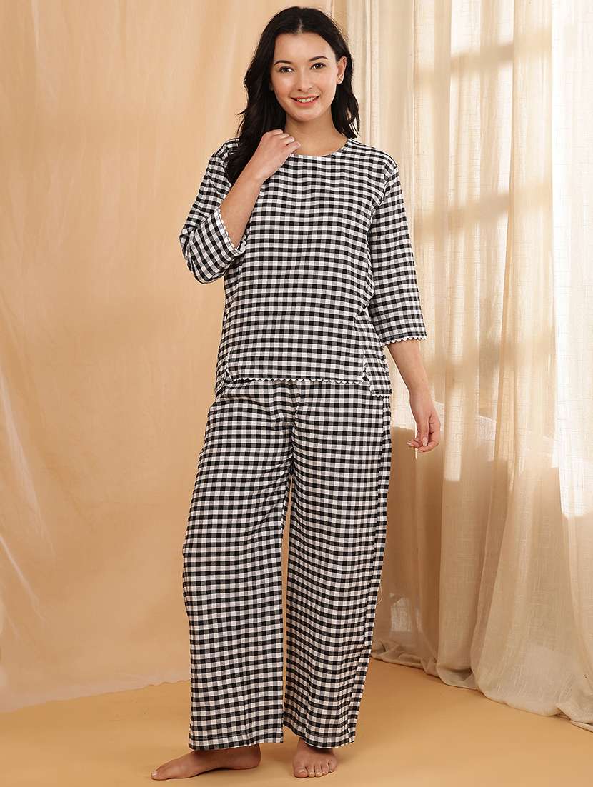 women checkered nightwear pyjama set  - 22364499 -  Standard Image - 1