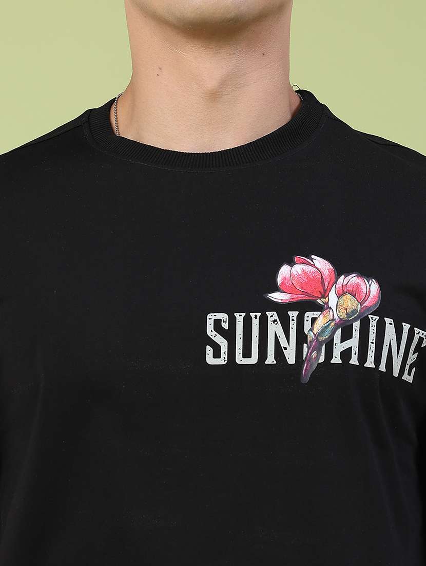 Men Printed Round Neck T-shirt - 22368114 -  Standard Image - 1