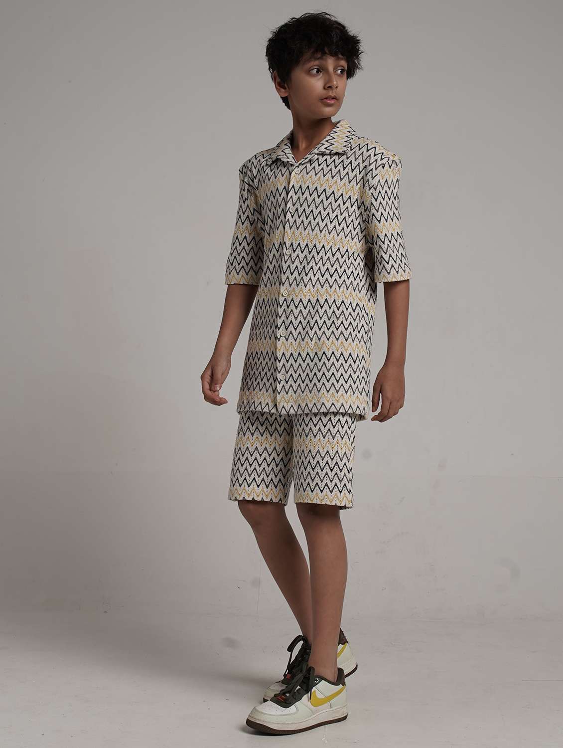 boys printed shirt and shorts co-ords set - 22368355 -  Standard Image - 4
