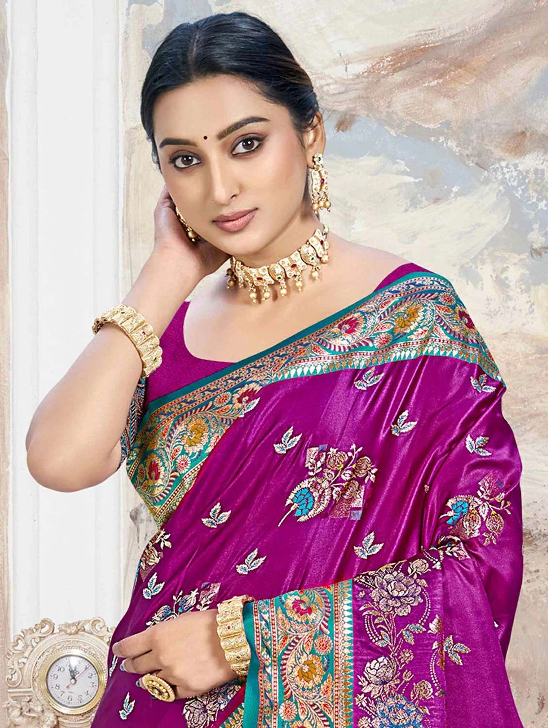 women self design banarasi saree with blouse - 22368415 -  Standard Image - 1