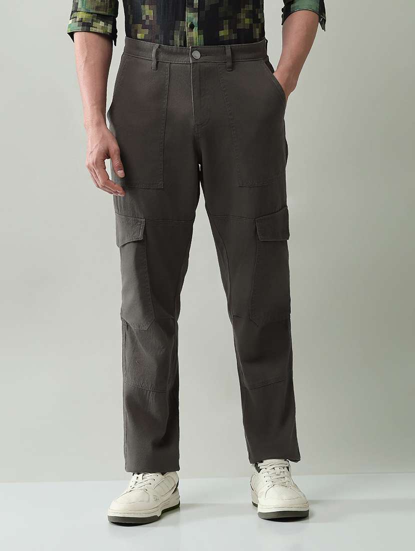men solid mid rise regular fit cargo - 22368705 -  Standard Image - 1