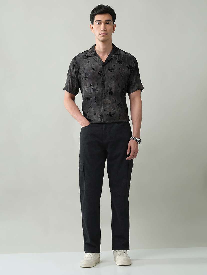 men solid mid rise regular fit cargo - 22368707 -  Standard Image - 4