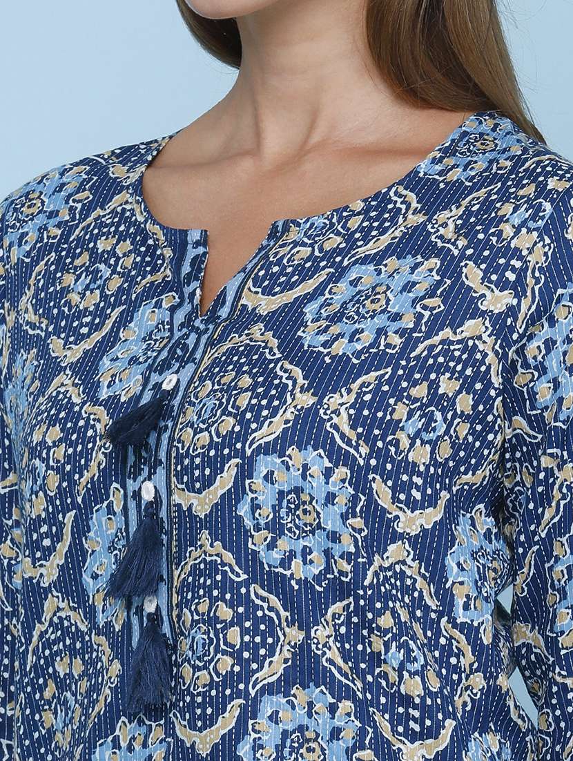 Women Printed Three Quarter Sleeves Straight Kurti - 22370900 -  Standard Image - 1